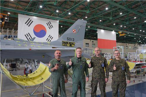 폴란드 공군 대표단, KAI 본사 방문…FA-50 생산현장 시찰 [KAI 제공. 재판매 및 DB 금지]