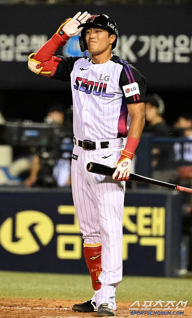 27일 잠실야구장에서 열린 KIA와 LG의 경기, LG 천성호가 타격을 준비하고 있다. 잠실=허상욱 기자wook@sportschosun.com/2025.06.27/