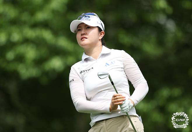 대회 첫날 8언더파를 몰아쳐 공동 선두에 오른 이승연. [사진=KLPGA]