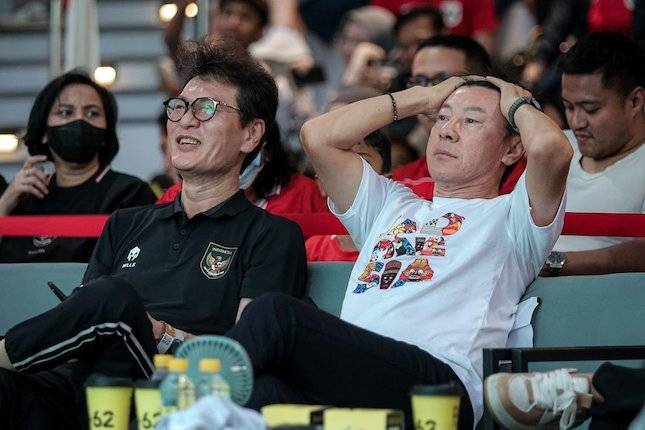 ▲&nbsp;중국축구협회는 월드컵 예선 탈락 이후 브란코 이바노비치 감독과 계약을 해지하고 새로운 감독을 찾고 있다. 꽤 많은 후보 중에 신태용 감독이 급부상한 이유는 한국에서 연령별, A대표팀 경험을 했고 최근에 인도네시아 대표팀을 맡아 인상적인 결과를 냈기 때문이다. ⓒ 볼라넷