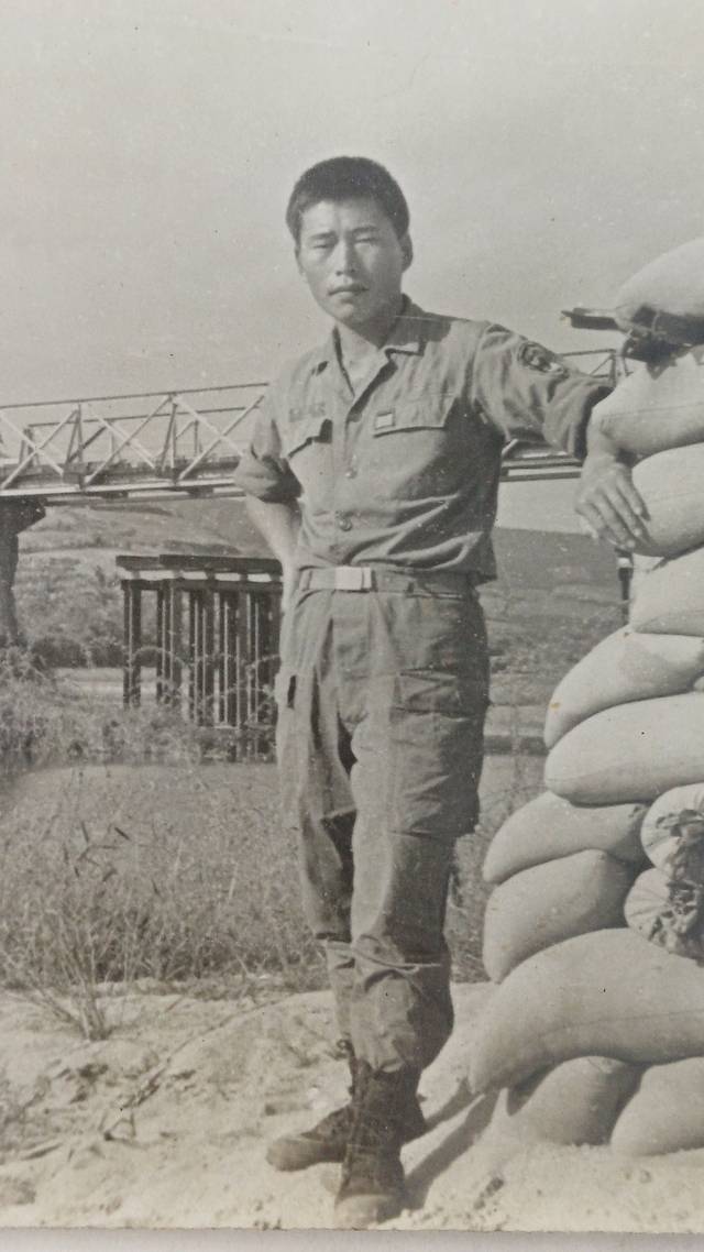 월남전 참전 당시 고 곽상석 용사 모습.