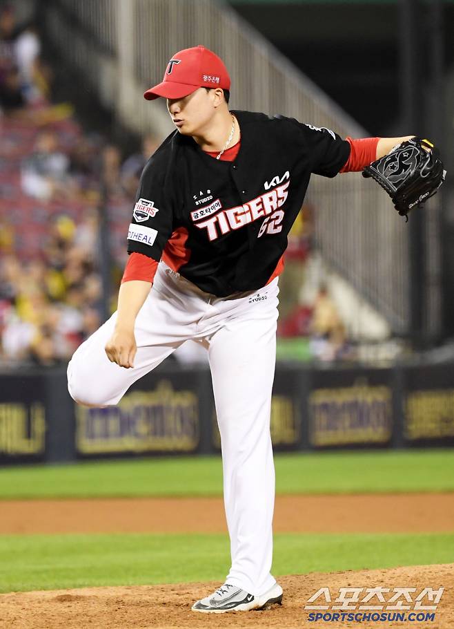 28일 잠실구장에서 열린 LG 트윈스와 KIA 타이거즈의 경기. KIA 정해영이 역투하고 있다. 잠실=박재만 기자 pjm@sportschosun.com/2025.06.28/