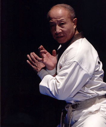 image.png 태권도 경력 40년의 띠