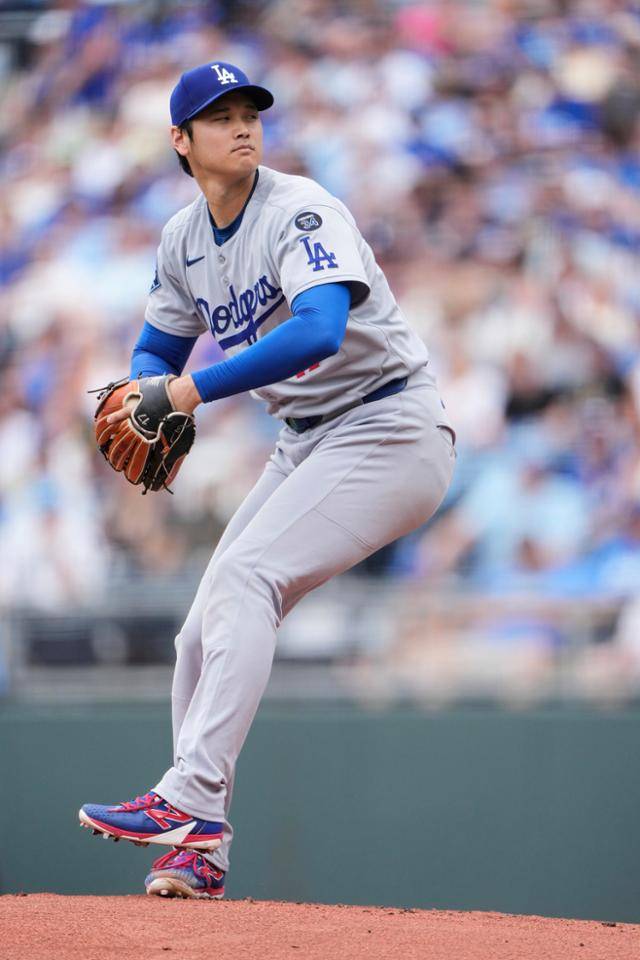 오타니가 시즌 세 번째 등판한 캔자스시티전에서 역투하고 있다. 캔자스시티=AP 연합뉴스