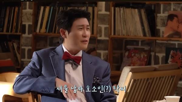 최근, 유튜브 채널 ‘영탁스클럽’을 통해 공개된 팬 콘서트 비하인드 영상이 화제를 모으고 있다.