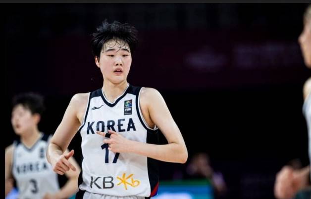 지난해 U-18 대표팀에서 뛰는 이가현의 모습. /사진=FIBA 갈무리