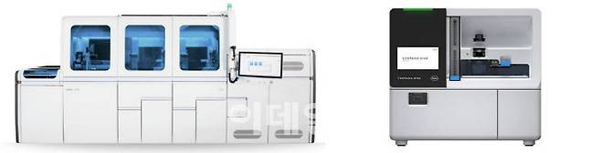 로슈의 HPV 진단장비 cobas 8800 system(왼쪽)과 LBC 장비 VENTANA SP400(오른쪽). 색상 등에서 디자인적 통일감을 느낄 수 있다. (사진=로슈)