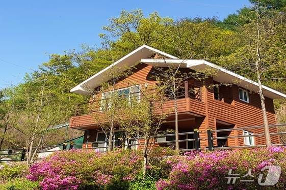 음성 백야 자연휴양림 숙박시설.(음성군 제공. 재판매 및 DB금지)/뉴스1