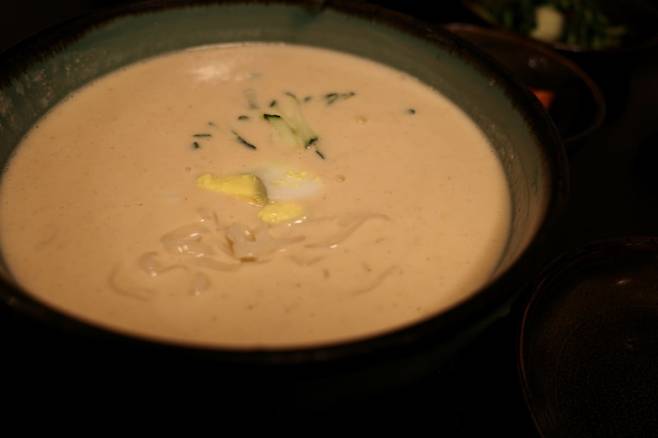 서울 강남구에 위치한 한식집 '가람국시'의 콩국수. 사진=이준형 블루밍비트 기자