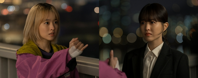 29일 종영한 tvN 드라마 <미지의 서울>은 일란성 쌍둥이 미지(왼쪽)와 미래(오른쪽)가 잠깐 서로의 인생을 바꿔 살기로 약속하며 벌어지는 일을 담았다. 배우 박보영이 1인2역을 맡았다. tvN 제공