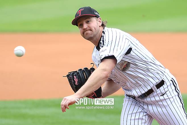 ▲ LG 시절 체인지업의 완성도가 아쉬웠던 엔스는 스프링트레이닝부터 킥 체인지업에 공을 들인 효과를 톡톡히 봤다 ⓒ곽혜미 기자