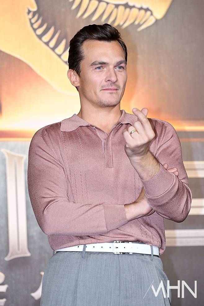 배우 루퍼트 프렌드