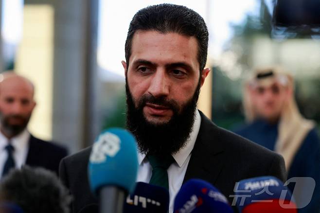 하야트타흐리르알샴(HTS)을 이끌었던 아메드 알샤라 시리아 임시대통령.. 2024.12.23 ⓒ 로이터=뉴스1 ⓒ News1 김지완 기자