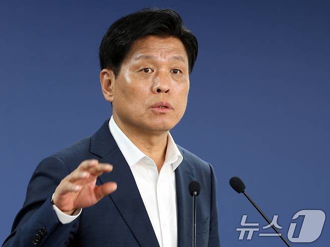 조승래 국정기획위원회 대변인이 23일 오전 서울 종로구 정부서울청사 창성동 별관 국정기획위원회에서 브리핑을 하고 있다. 2025.6.23/뉴스1 ⓒ News1 황기선 기자