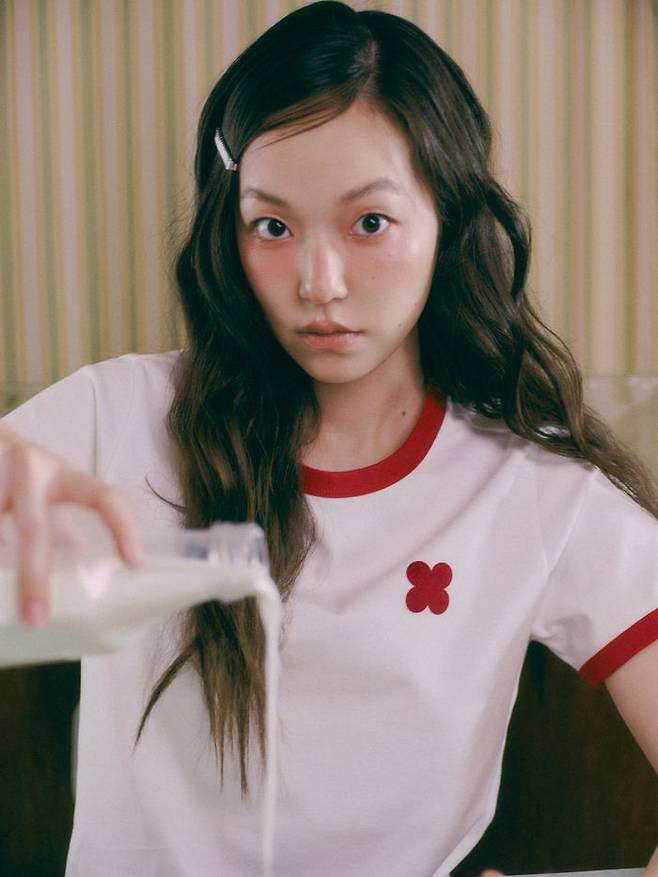 이랜드 로엠, '드롭드롭드롭' 협업 컬렉션 화보. ⓒ이랜드