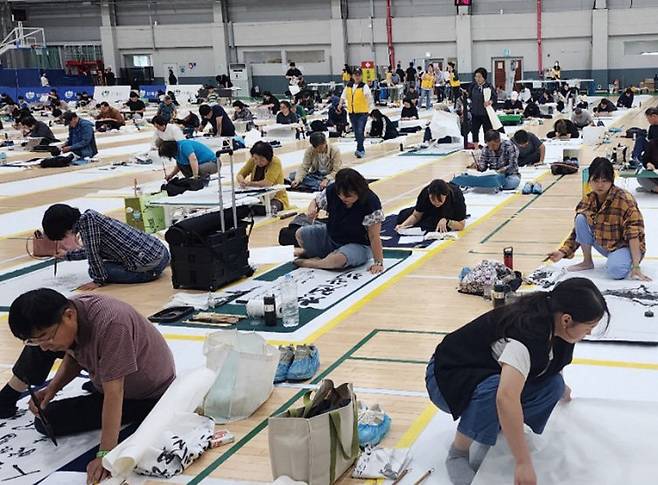 지난해 여초서예대전 현장. 인제군문화재단 제공