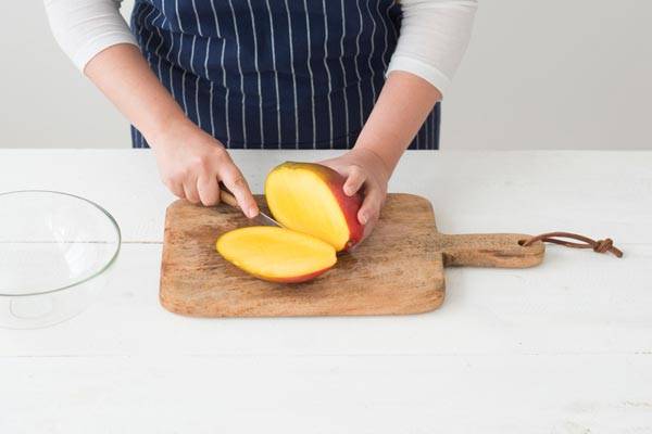 매일 신선한 망고를 섭취하면 인슐린 저항성이 개선돼 혈당 조절에 도움이 된다는 연구 결과가 나왔다/사진=클립아트코리아