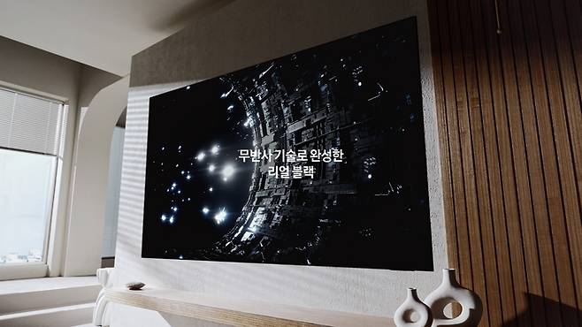 삼성 OLED TV의 신규 광고 캠페인 이미지. [사진출처 = 삼성전자]