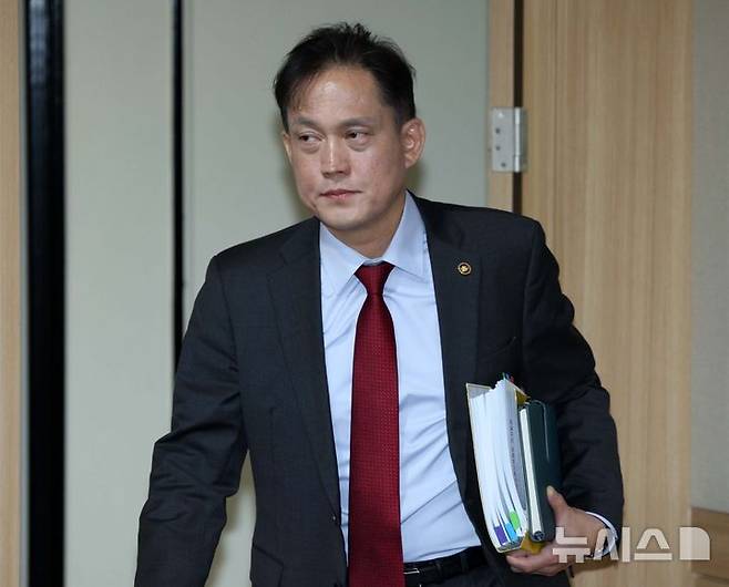 [과천=뉴시스] 고범준 기자 = 김태규 방송통신위원회 부위원장. 2025.02.28. bjko@newsis.com