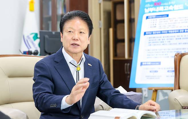 [성주=뉴시스] 이병환 성주군수가 뉴시스와 인터뷰하고 있다. 2025.07.01 photo@newsis.com *재판매 및 DB 금지