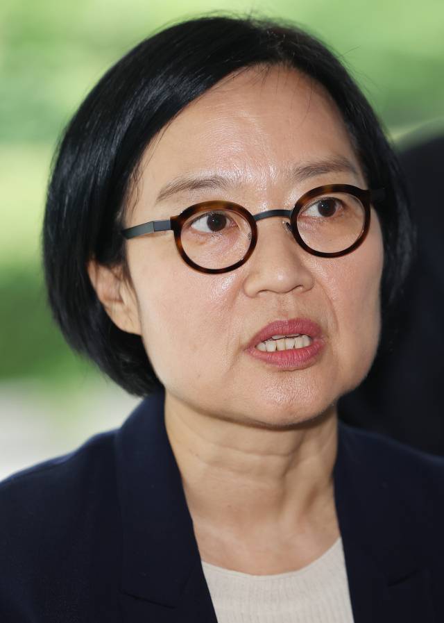 답변하는 한성숙 중기부장관 후보자. 연합뉴스