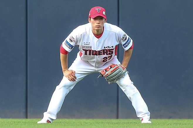 중견수로 수비위치를 잡은 김호령. KIA 타이거즈 제공