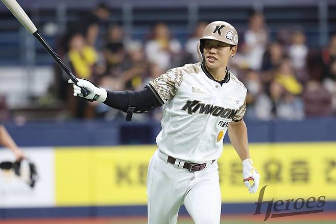 ▲ 만약 샐러리캡 하한선이 설정된다면 키움도 송성문 FA 시장을 고민할 수 있다는 전망이 나온다 ⓒ 키움 히어로즈