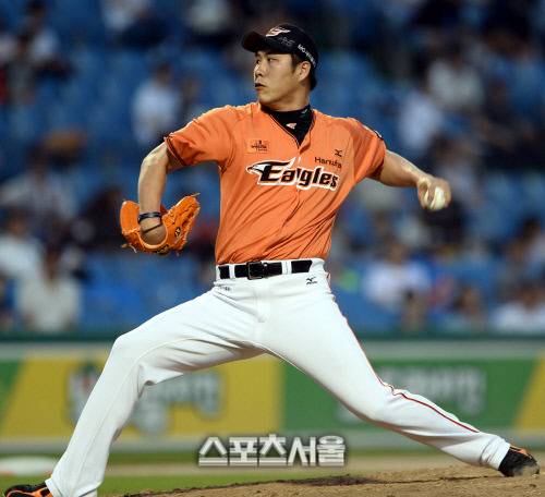 한화 시절 권혁. 사진 | 스포츠서울DB