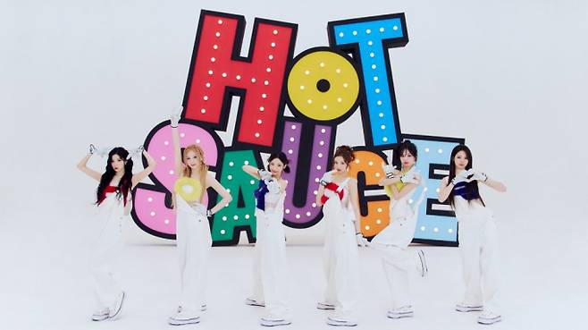 베이비몬스터 ‘핫소스’ MV, 하루 만에 800만 뷰 목전&nbsp;