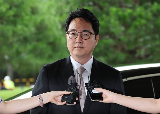 ▲ 사의를 밝힌 심우정 검찰총장이 2일 오전 서울 서초구 대검찰청으로 출근하고 있다 [연합뉴스]