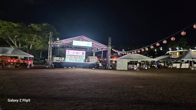 괌 하프마라톤이 시작되기 전, 새벽 4시의 모임 장소. /괌=김고금평 기자