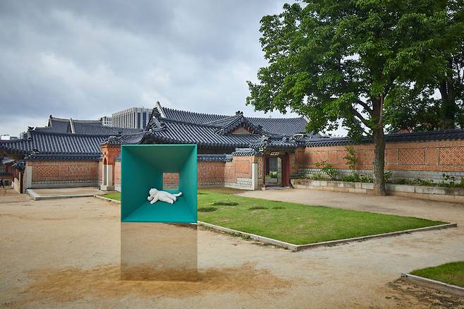 [서울=뉴시스]2일 경복궁에서 개막한 전시 '경복궁 생각' (사진=국가유산진흥원 제공) 2025.07.02. photo@newsis.con *재판매 및 DB 금지