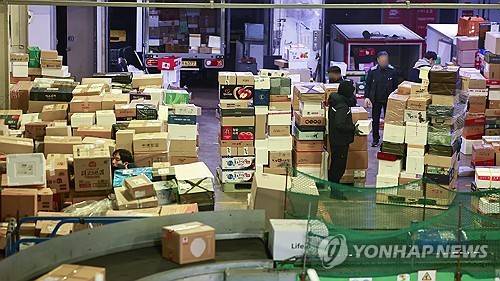 물류센터  [연합뉴스 자료사진]