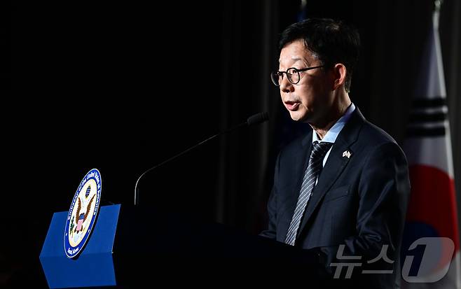 박윤주 외교부 1차관이 2일 오후 서울 용산구 그랜드 하얏트 서울에서 열린 미국 독립기념일 행사에서 축사를 하고 있다. 2025.7.2/뉴스1 ⓒ News1 사진공동취재단