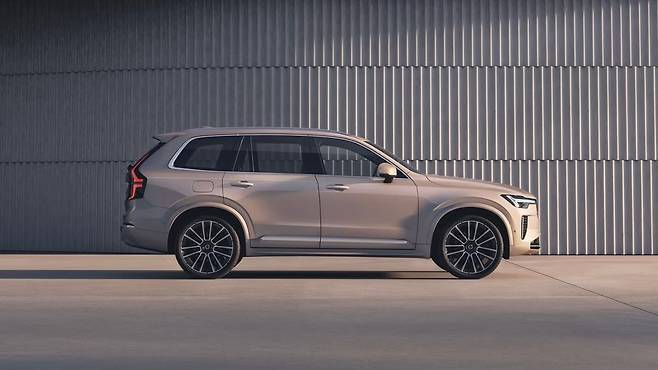 볼보 XC90