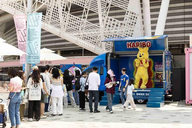 하리보 샘플링 트럭 상반기 투어 현장.