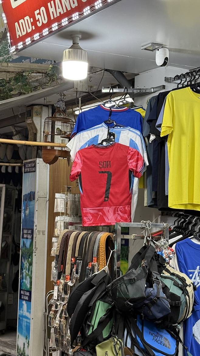 IMG_8717.jpeg 베트남가서 먹기만 하다가 온게 유머 1. (하노이)