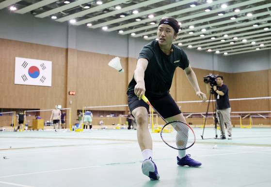 요넥스와 다시 손잡은 안세영. [뉴시스]