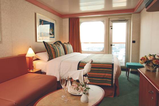 크루즈는 객실 종류에 따라 가격이 달라진다. 창문이 없는 내측 선실이 가장 저렴하다. 사진은 발코니가 달린 객실. 사진 코스타크루즈