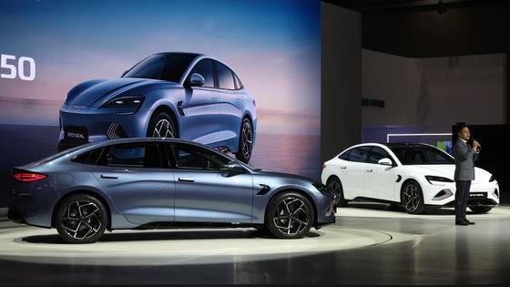 지난 4월 3일 경기도 고양시 킨텍스에서 열린 2025 서울모빌리티쇼에서 공개된 BYD의 전기차 '씰'. 뉴스1