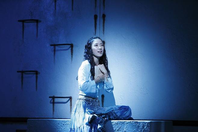 배우 박지연은 230대 1의 오디션을 뚫고 2010년 뮤지컬 ‘맘마미아!’ 주인공 소피 역으로 화려하게 데뷔했다. 신시컴퍼니