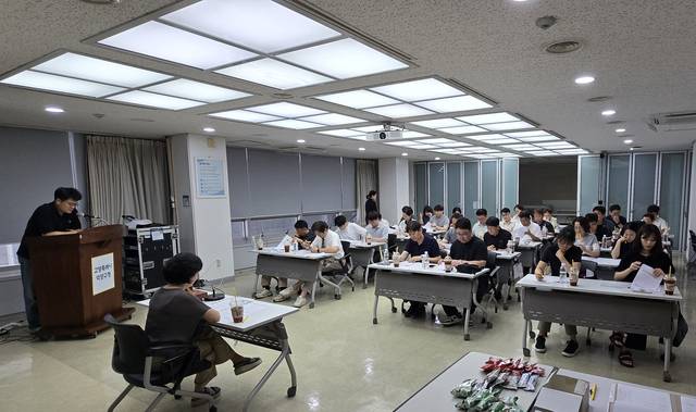 지난 6월 30일 고양시공무원노동조합 관계자들이 조직 개편 관련 회의를 하고 있다. 고양시공무원노동조합 제공