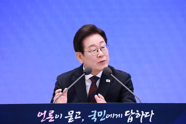3일 서울 종로구 청와대 영빈관에서 열린 기자회견에서 이재명 대통령이 발언하고 있다. 연합뉴스