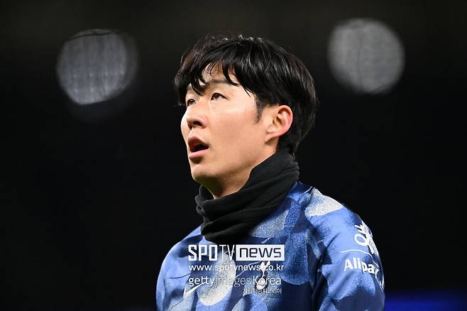 ▲ 영국 매체 'TBR풋볼'은 3일(한국시간) "로스앤젤레스FC(LAFC)는 토트넘 홋스퍼의 주장 손흥민과 이적에 대한 논의를 진행했다. 미국메이저리그사커(MLS) 소속의 LAFC는 올여름 전설적인 토트넘 주장을 홈구장인 BMO스타디움으로 데려오기 위해 노력 중이다"라고 전했다.