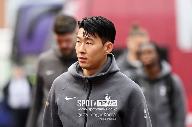 ▲ 영국 매체 'TBR풋볼'은 3일(한국시간) "로스앤젤레스FC(LAFC)는 토트넘 홋스퍼의 주장 손흥민과 이적에 대한 논의를 진행했다. 미국메이저리그사커(MLS) 소속의 LAFC는 올여름 전설적인 토트넘 주장을 홈구장인 BMO스타디움으로 데려오기 위해 노력 중이다"라고 전했다.