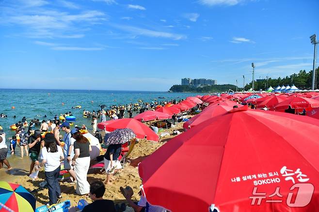 속초해수욕장 전경.(속초시 제공, 재판매 및 DB 금지) 2025.7.4/뉴스1
