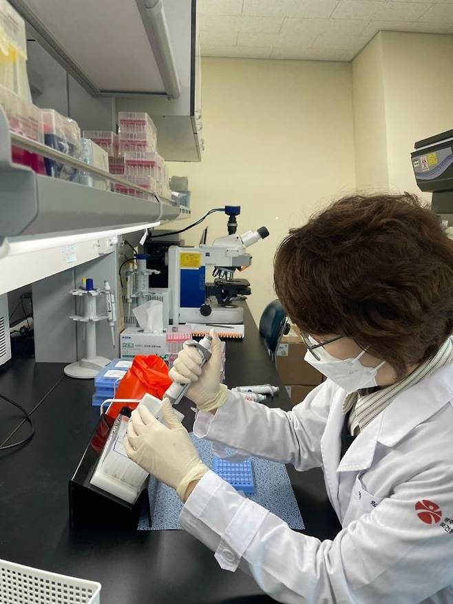 '감기 바이러스 검사' 자료사진. 광주보건환경연구원 제공