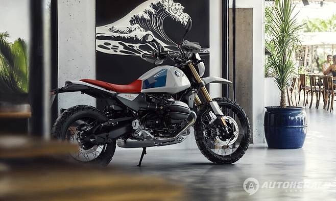 BMW&nbsp;뉴&nbsp;R 12 G/S (BMW 모토라드)