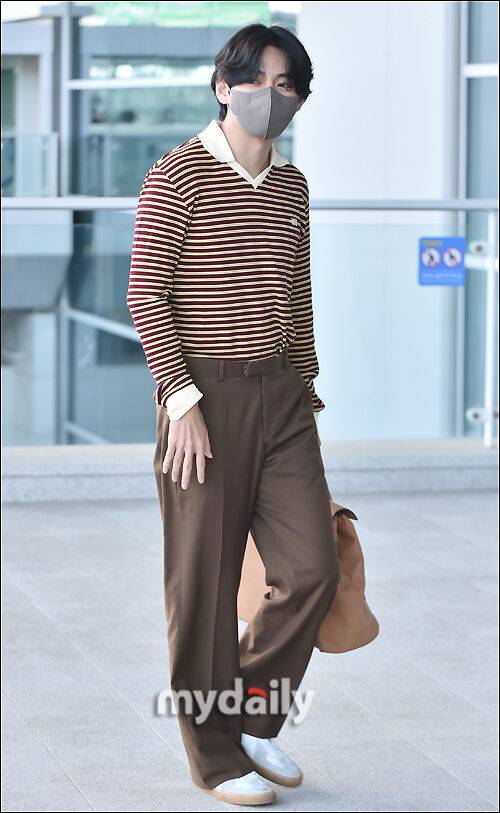 2022년 방탄소년단 뷔 / 마이데일리