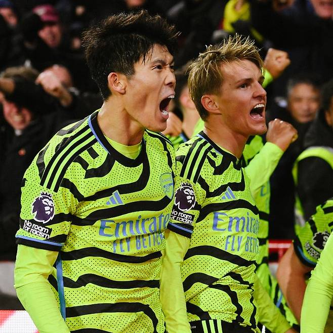 아스날과 남은 1년 계약을 해지한 일본인 수비수 도미야스 다케히로. /사진=아스날 공식 SNS 캡처